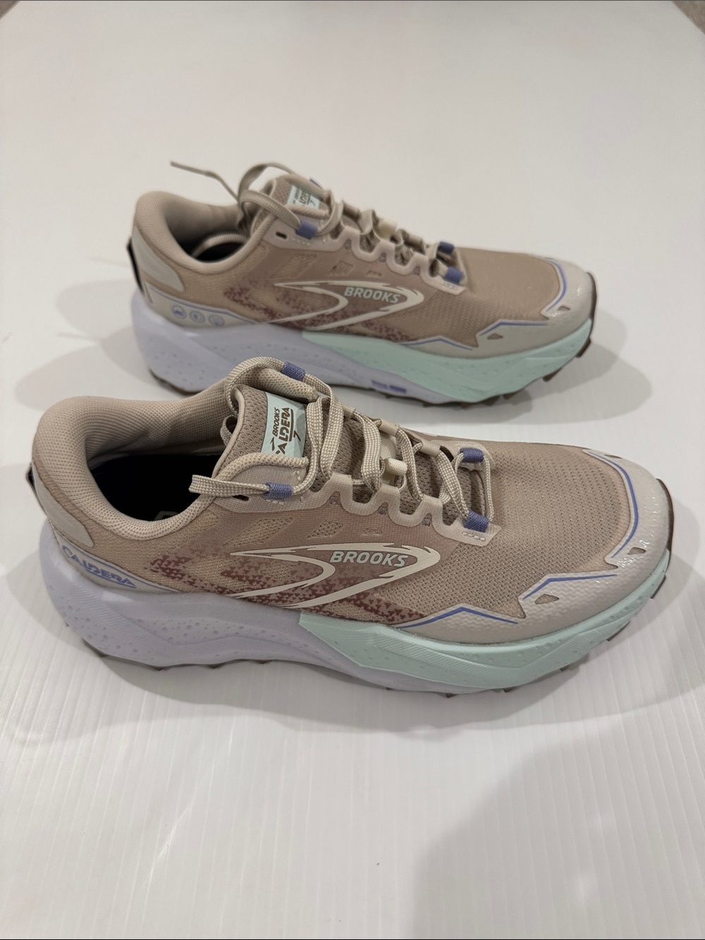 Brooks Caldera 7 Women’s size 8.5 New!!